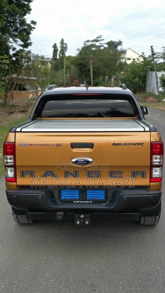 Ford Ranger Wildtrak 2022 Yellow