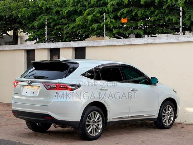 Toyota Harrier 2015 White