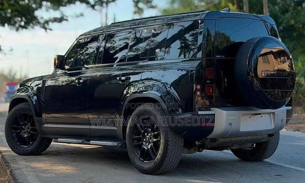 Land Rover Defender 2021 Matt Black