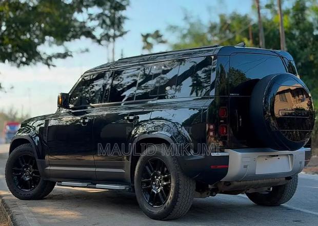 Land Rover Defender 2021 Black