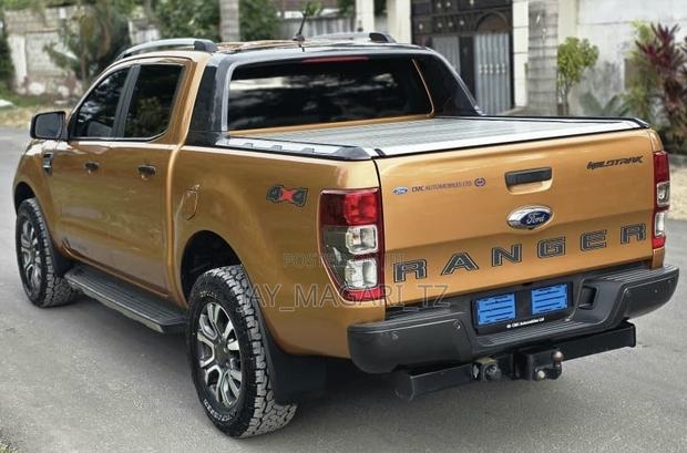 Ford Ranger Wildtrak 2022 Gold
