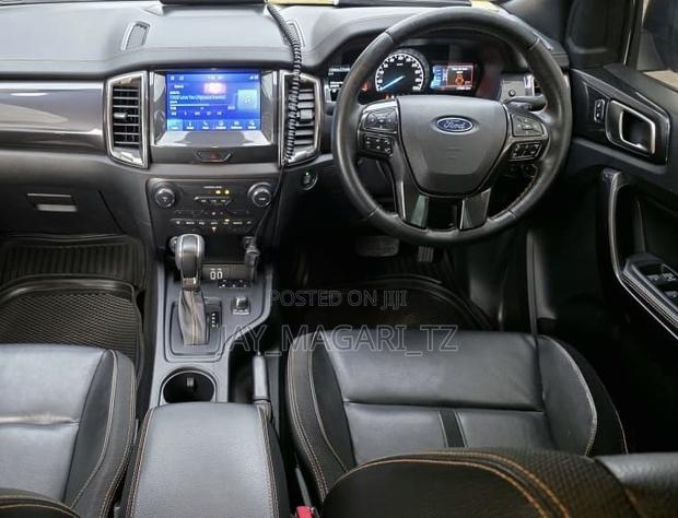 Ford Ranger Wildtrak 2022 Gold