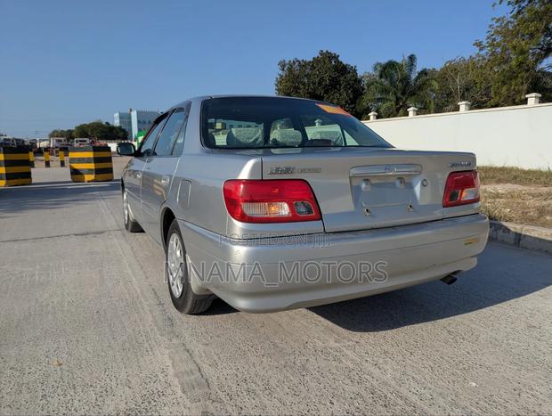 Toyota Carina 1999 Silver