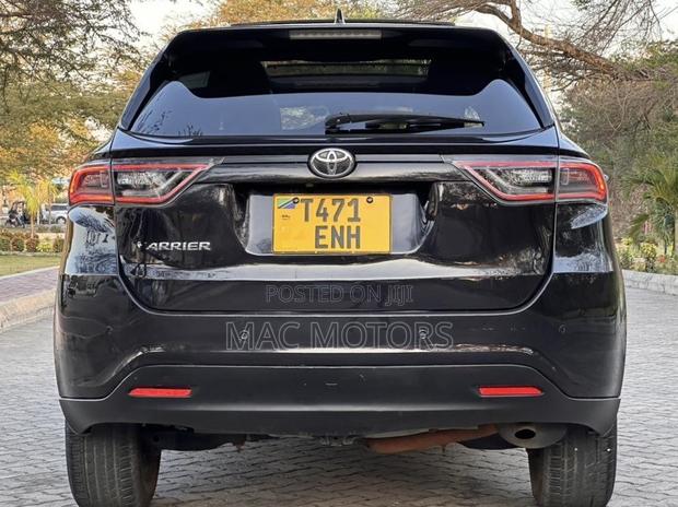 Toyota Harrier 2016 Black