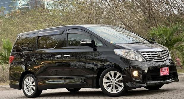 Toyota Alphard 2009 Black