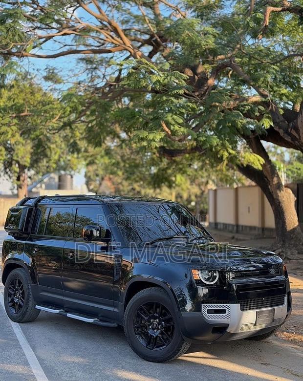 Land Rover Defender 2021 Black