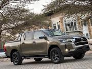 Toyota Hilux 2023 Green for sale
