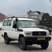 Toyota Land Cruiser 2007 White for sale