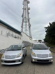 Toyota IST 2005 Silver for sale