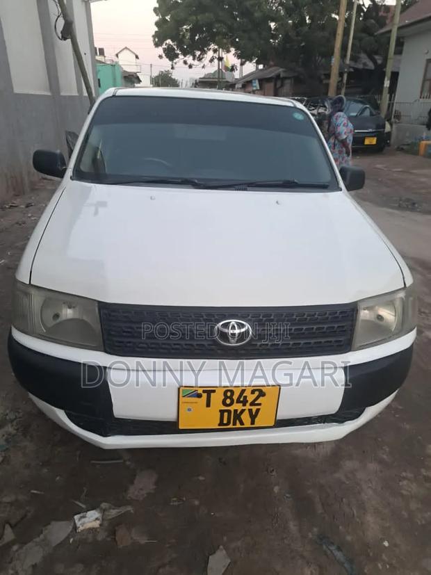 Toyota Probox 2006 White