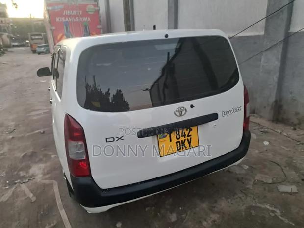 Toyota Probox 2006 White