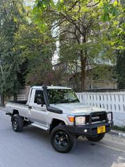 Toyota Land Cruiser 2010 White for sale