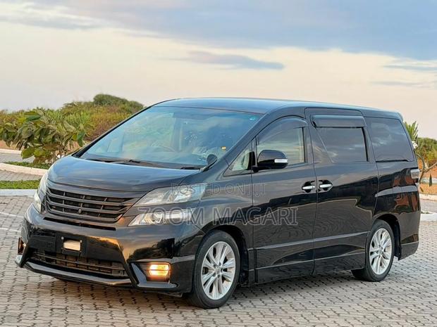 Toyota Vellfire 2009 Black