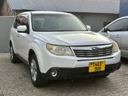 Subaru Forester 2009 White for sale