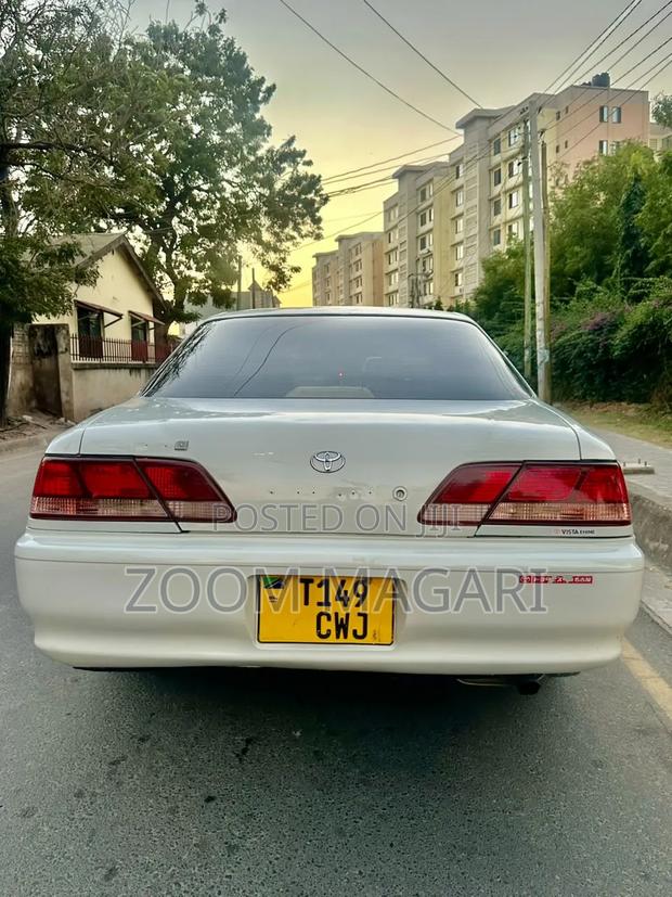 Toyota Cresta 2002 Pearl