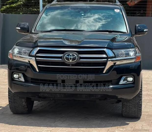 Toyota Land Cruiser 2021 Black