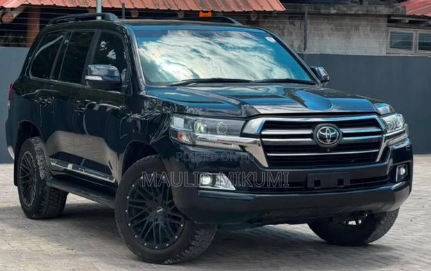 Toyota Land Cruiser 2021 Black