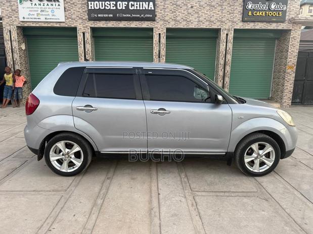 Mazda Verisa 2007 Silver