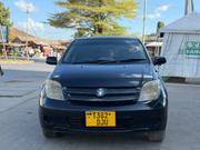 Toyota IST 2004 Black for sale