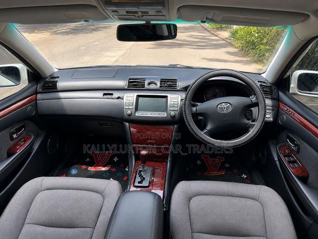 Toyota Brevis 2005 White