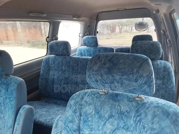 Toyota Noah 2001 Black