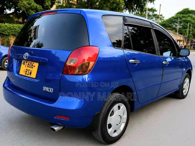 Toyota Corolla Spacio 2005 Blue