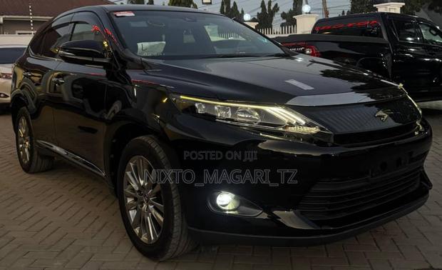 Toyota Harrier 2016 Matt Black
