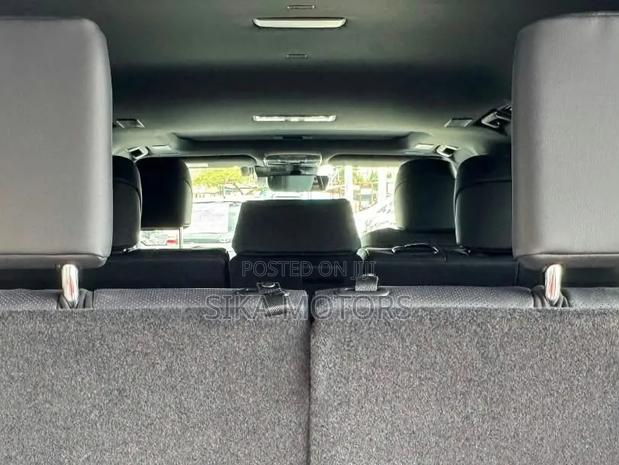 Lexus LX 500d 2026 Silver