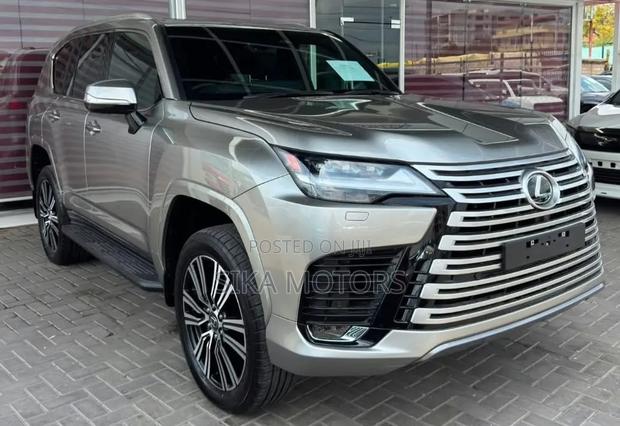 Lexus LX 500d 2026 Silver