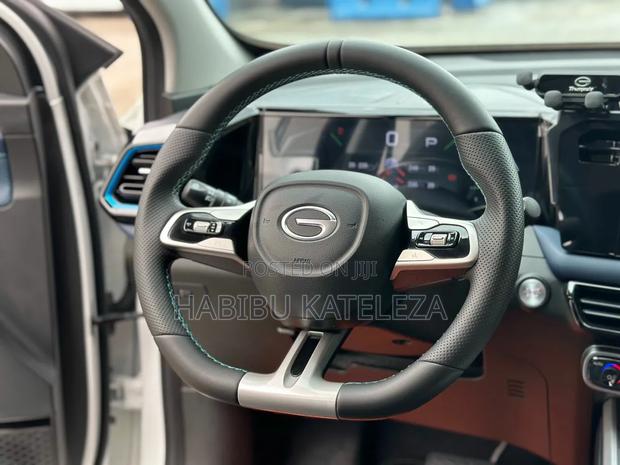 Subaru Forester 2023 Silver