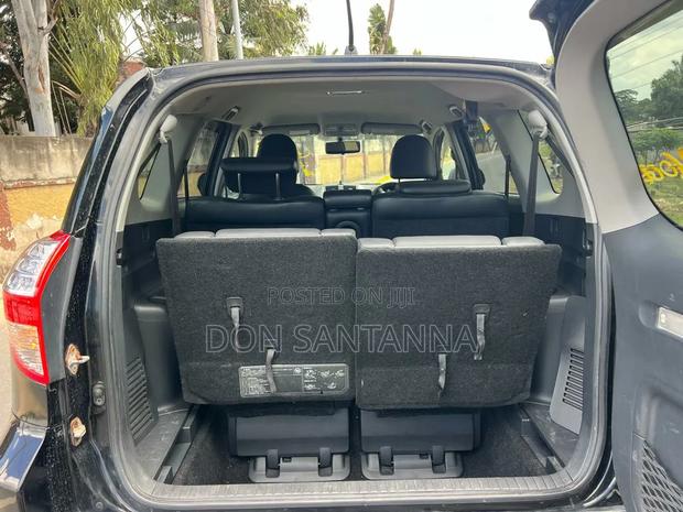 Toyota Vanguard 2008 Black