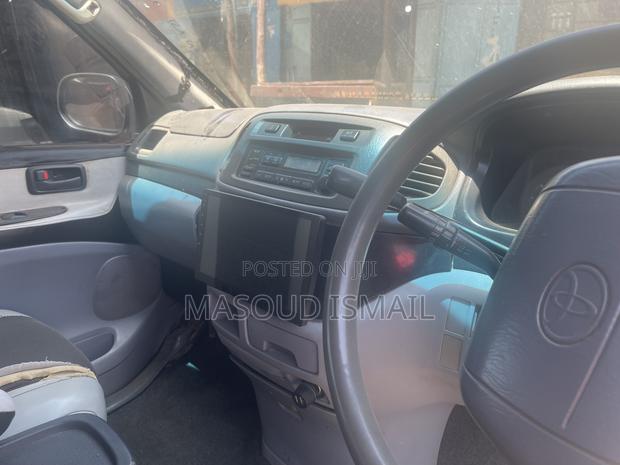 Toyota TownAce 2004 Silver