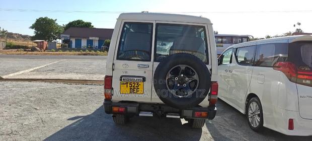 Toyota Land Cruiser 2024 White