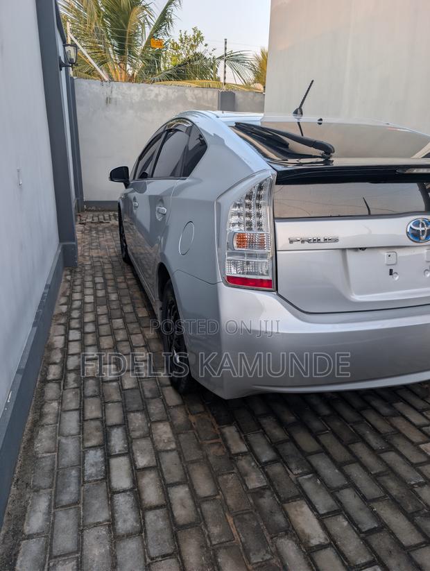 Toyota Prius 2010 Silver