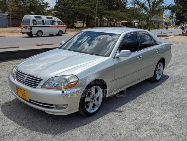 Toyota Mark II 2003 Silver