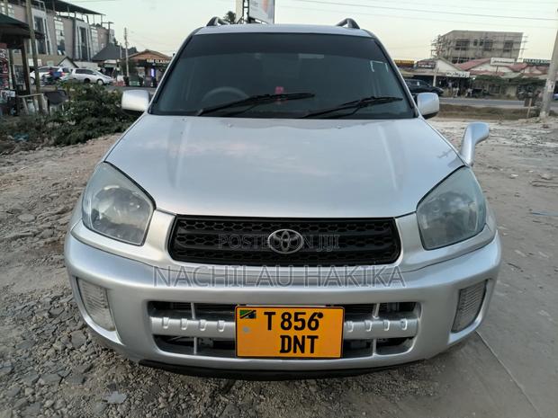 Toyota RAV4 2004 Silver