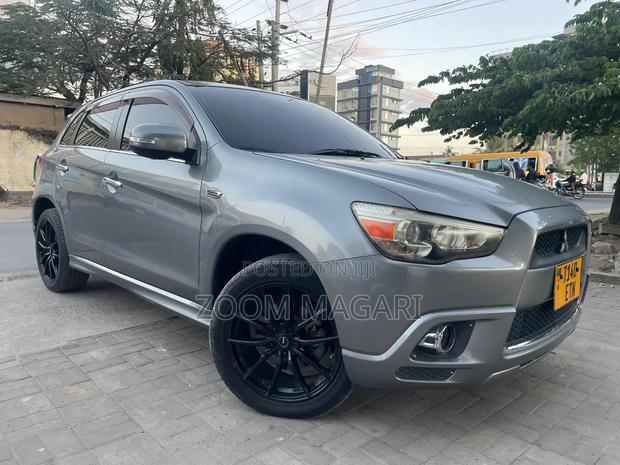 Mitsubishi RVR 2010 Gray