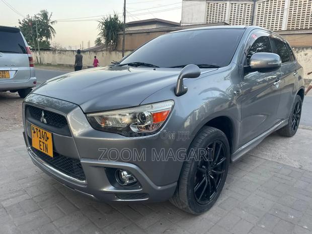 Mitsubishi RVR 2010 Gray