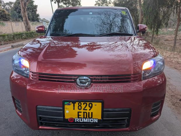 Toyota Rumion 1.5 FWD 2023 Red