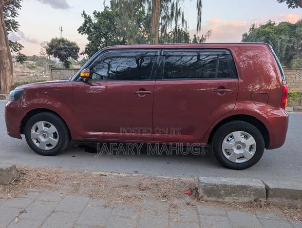 Toyota Rumion 1.5 FWD 2023 Red