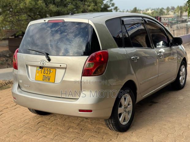 Toyota Corolla Spacio 2004 Silver