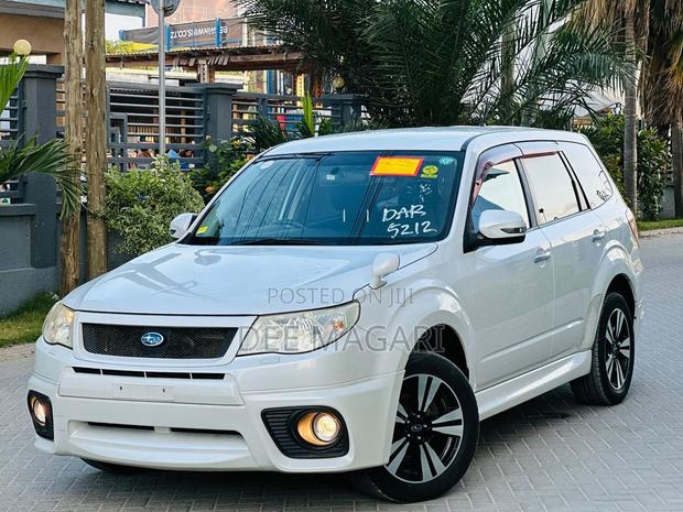 Subaru Forester 2011 White