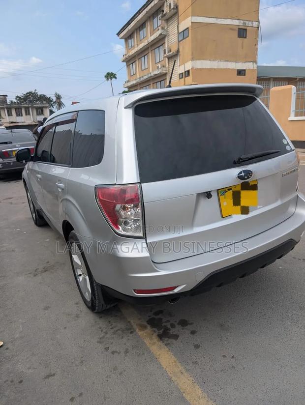 Subaru Forester 2009 Silver
