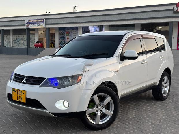 Mitsubishi Outlander 2007 White