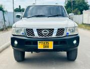 Nissan Patrol 2006 White for sale
