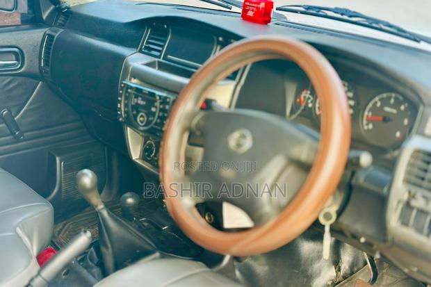 Nissan Patrol 2006 White