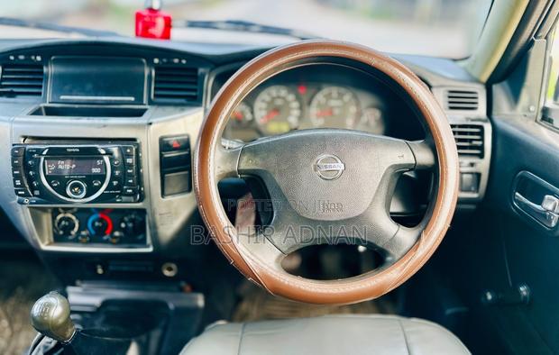 Nissan Patrol 2006 White