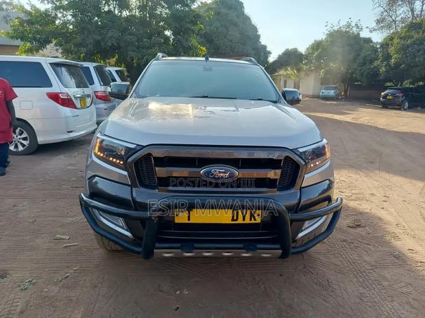 Ford Ranger Wildtrak 2016 Gray