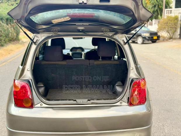 Toyota IST 2004 Beige