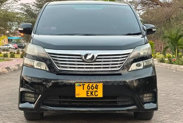 Toyota Vellfire 2009 Black